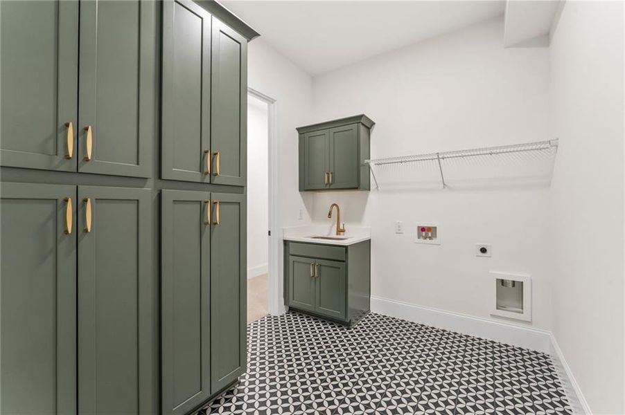 Furnished interior view inside a new home in The Reserve at Knollwood, Canton (Image 14). Furnished interior view inside a new home in The Reserve at Knollwood, Canton (Image 14).