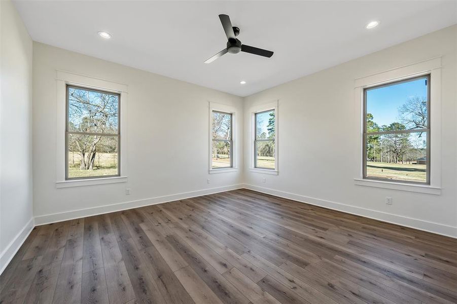 Spacious, unfurnished interior of a new home in , Bullard (Image 28).
