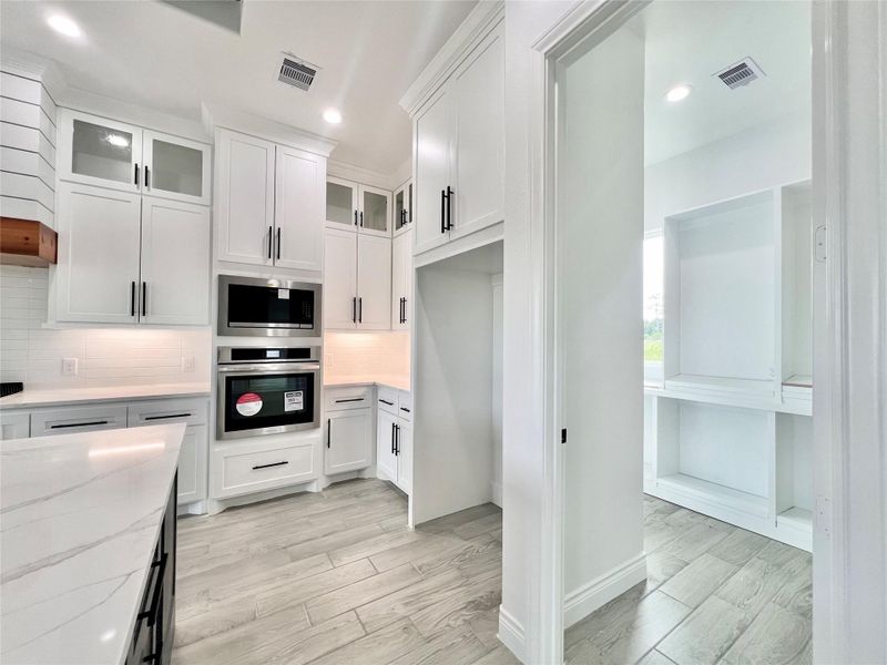 Image 12 of a home in .