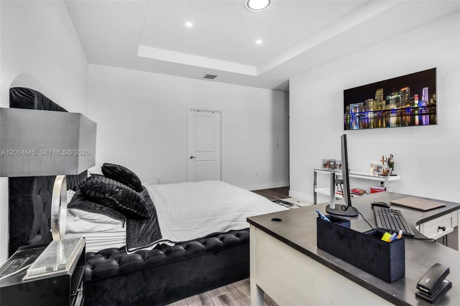 Furnished interior view inside a new home in , Miami (Image 27).