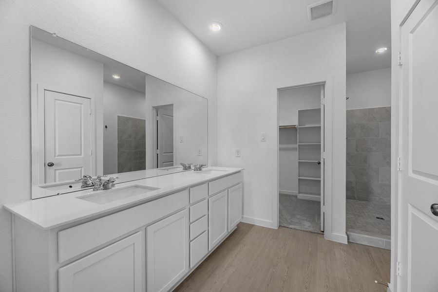 Furnished interior view inside a new home in Grand Oaks Reserve, Cleveland (Image 5).