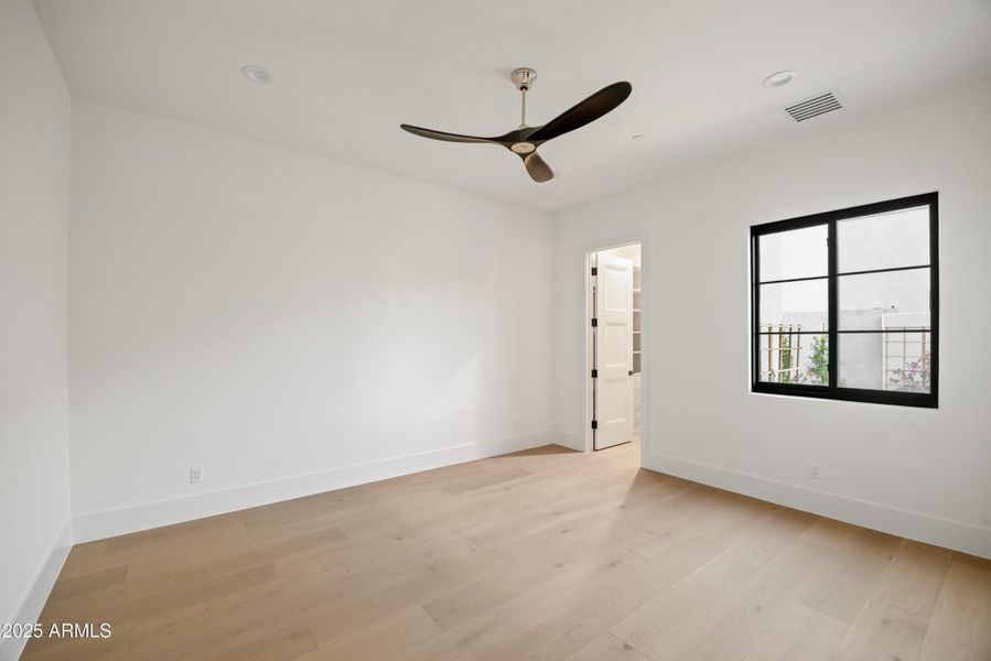 23002 N. Country Club Trail-31