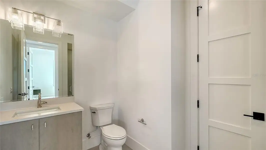 Furnished interior view inside a new home in , Sarasota (Image 43).