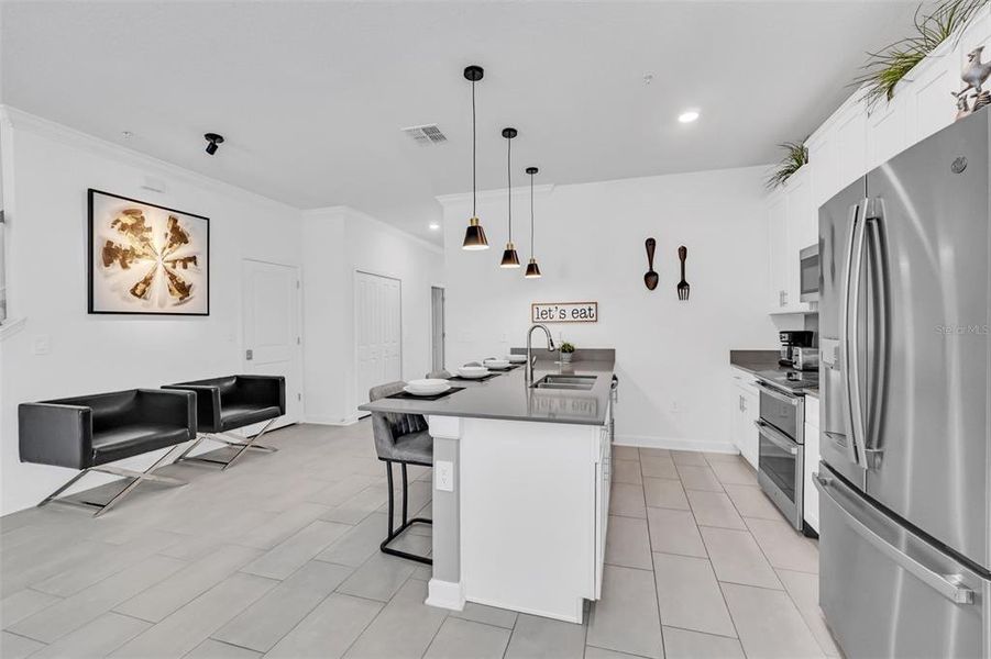 Furnished interior view inside a new home in , Kissimmee (Image 11).
