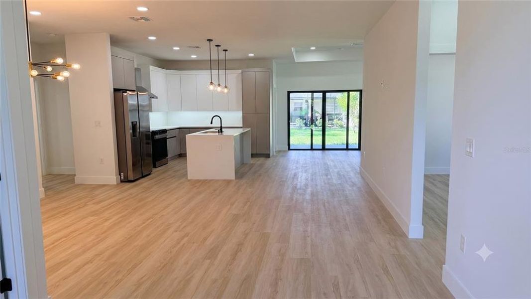 Spacious, unfurnished interior of a new home in , North Port (Image 12).
