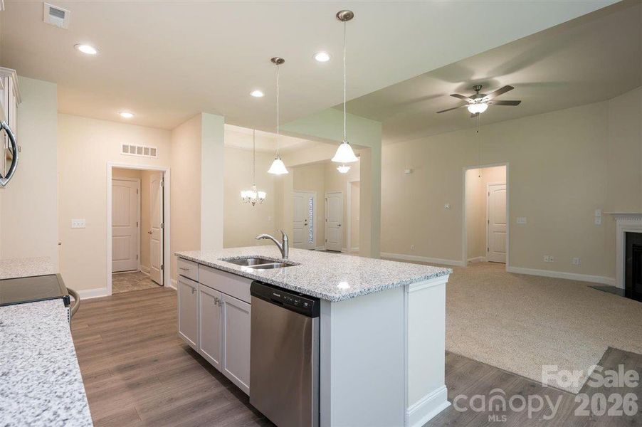 Photos are representative and may reflect a staged home.