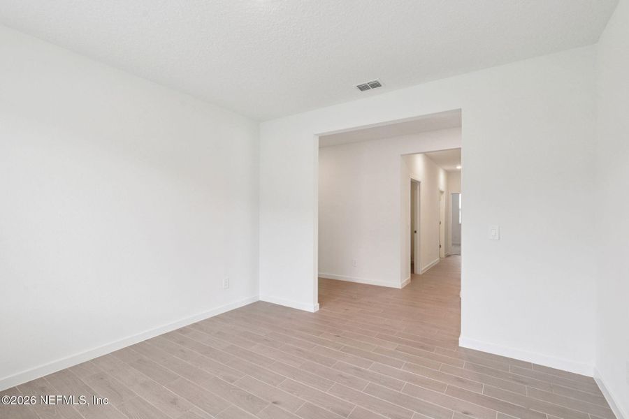 Spacious, unfurnished interior of a new home in Azalea Creek, Jacksonville (Image 23). Spacious, unfurnished interior of a new home in Azalea Creek, Jacksonville (Image 23).