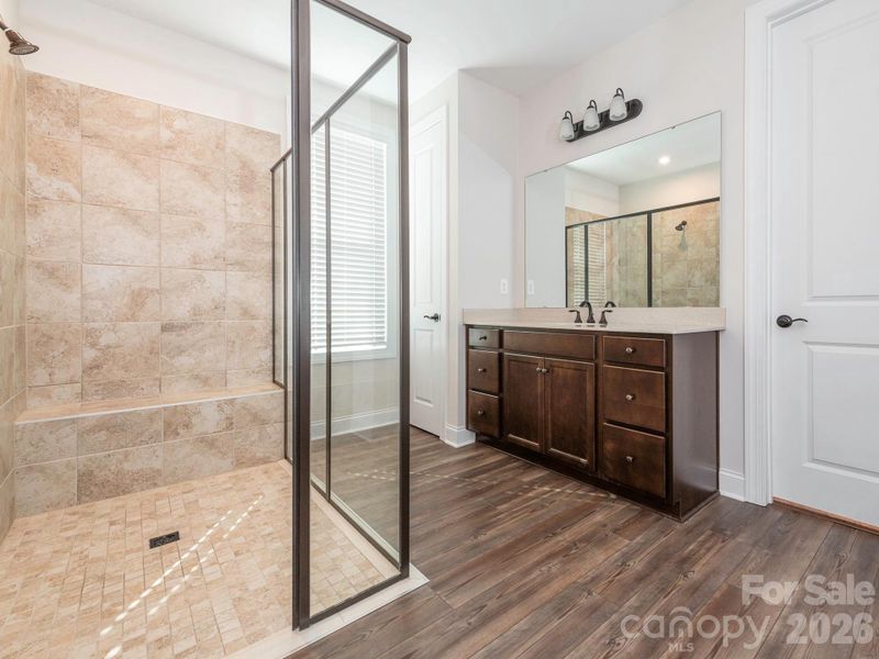 Furnished interior view inside a new home in Cresswind Charlotte, Charlotte (Image 10).