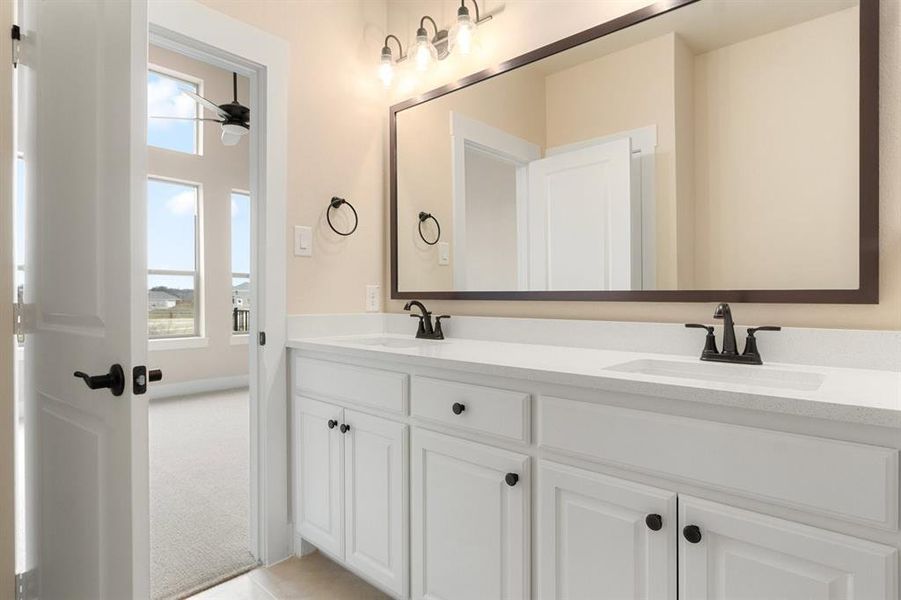 020-12520AudubonTrail-Rowlett-TX-75089-PrimaryBathroom.jpg-SMALL 020-12520AudubonTrail-Rowlett-TX-75089-PrimaryBathroom.jpg-SMALL