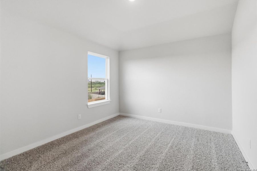 Spacious, unfurnished interior of a new home in Willow Point, San Antonio (Image 17).