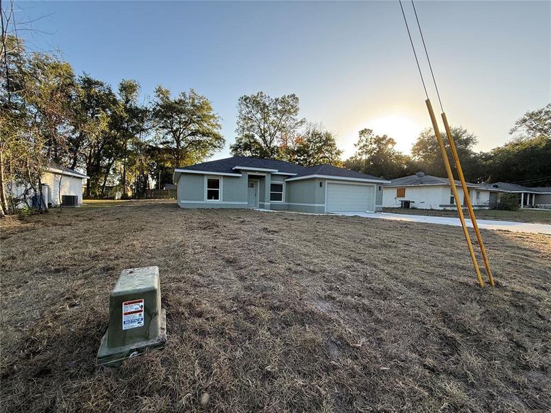 Exterior details and patio area of a home in , Ocala (Image 3). Exterior details and patio area of a home in , Ocala (Image 3).