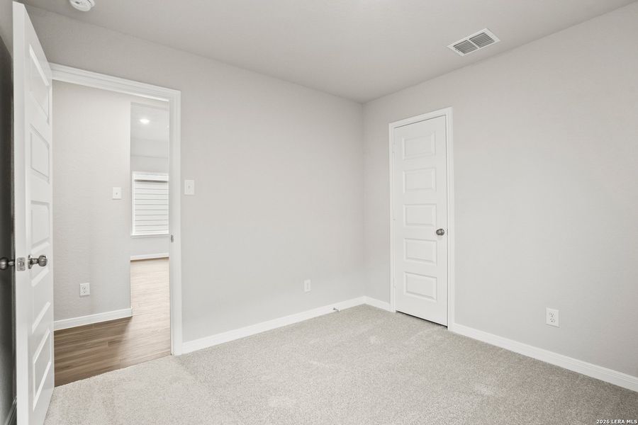 Spacious, unfurnished interior of a new home in Hickory Ridge, Elmendorf (Image 26).