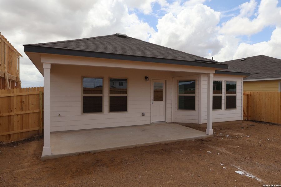 Exterior details and patio area of a home in Verano Farms, San Antonio (Image 4).