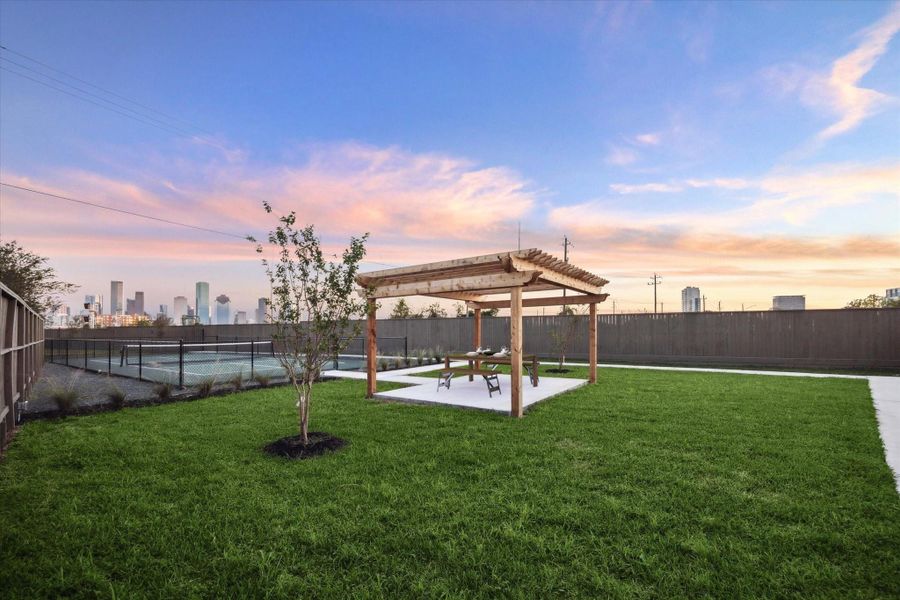 Community amenities in White Oak Station, Houston (Image 28).