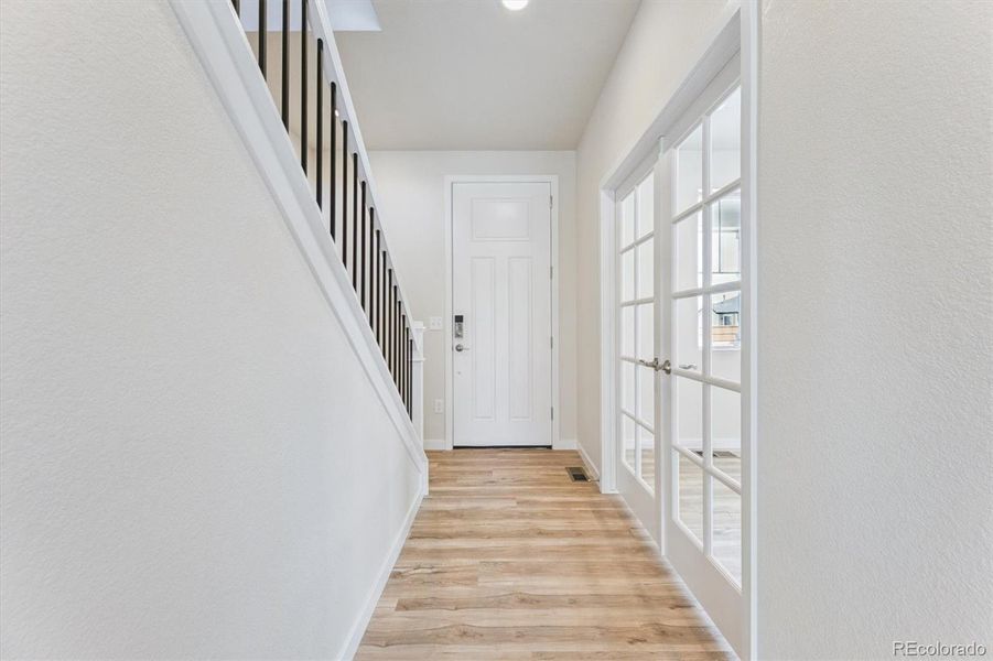 Spacious, unfurnished interior of a new home in Farmlore, Brighton (Image 22).