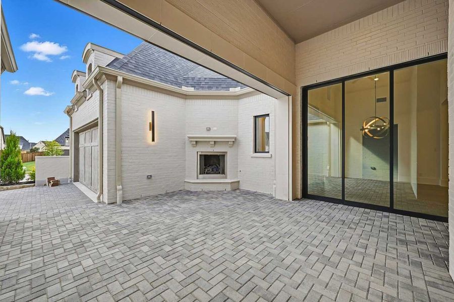 Courtyard/Patio:Courtyard/Patio Courtyard/Patio:Courtyard/Patio