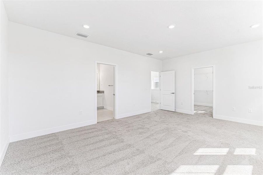 Spacious, unfurnished interior of a new home in Vistera of Venice – Garden Series, Nokomis (Image 30).