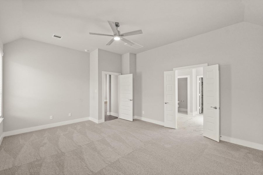 Spacious, unfurnished interior of a new home in Briarwood Crossing, Rosenberg (Image 23). Spacious, unfurnished interior of a new home in Briarwood Crossing, Rosenberg (Image 23).