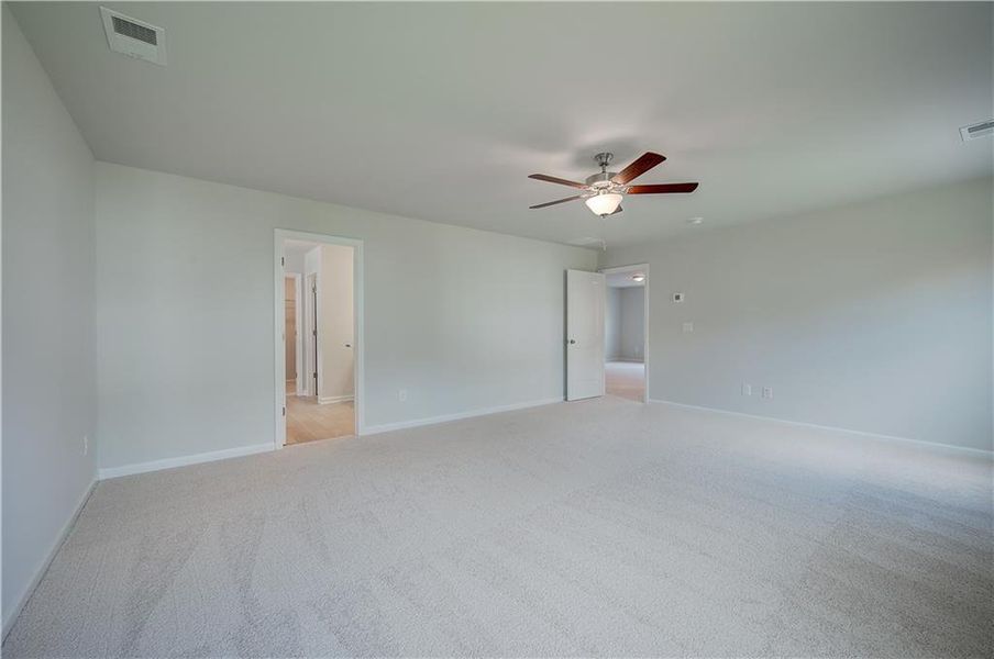 Spacious, unfurnished interior of a new home in Cooper Park, McDonough (Image 19). Spacious, unfurnished interior of a new home in Cooper Park, McDonough (Image 19).