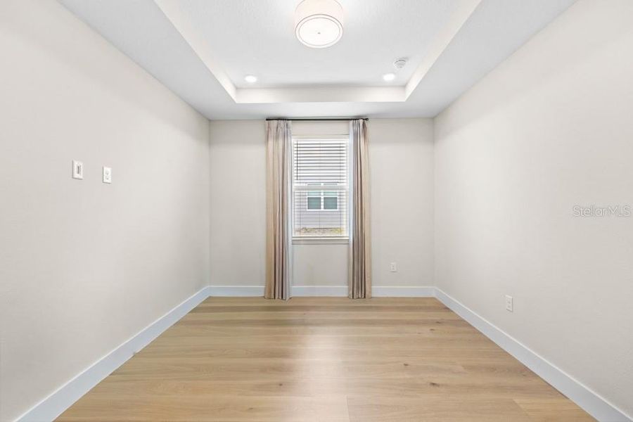 Spacious, unfurnished interior of a new home in Foothills Preserve, Mount Dora (Image 23).