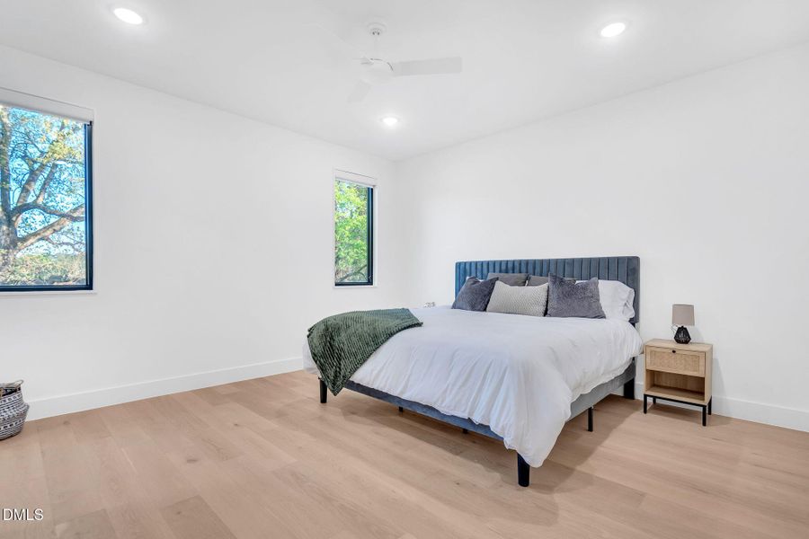 17-web-or-mls-DSC04879 17-web-or-mls-DSC04879