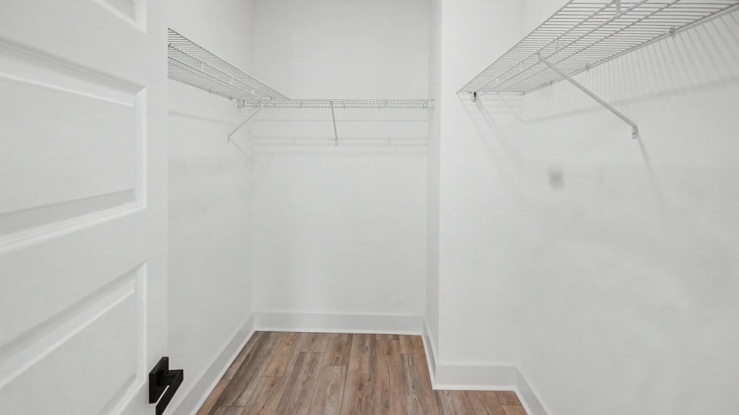 Spacious, unfurnished interior of a new home in , North Charleston (Image 21).