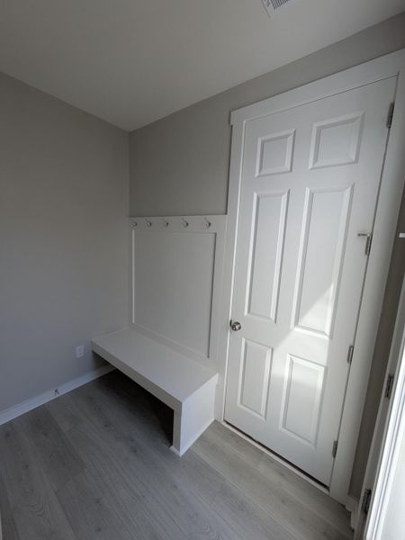 Spacious, unfurnished interior of a new home in , Ravenel (Image 12).