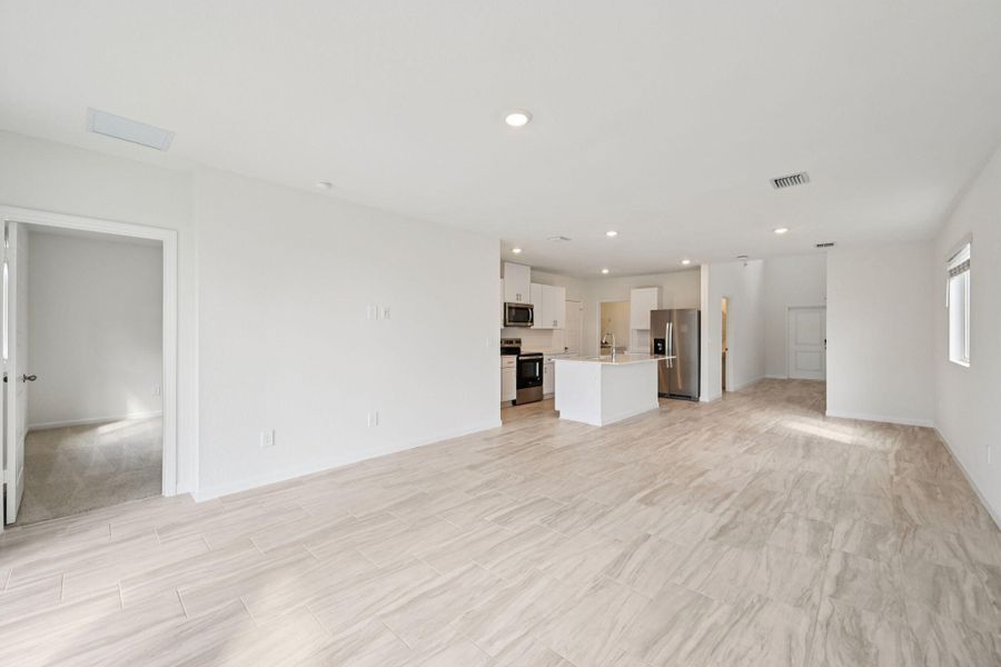 114414 New Dawn Rd FL (8)