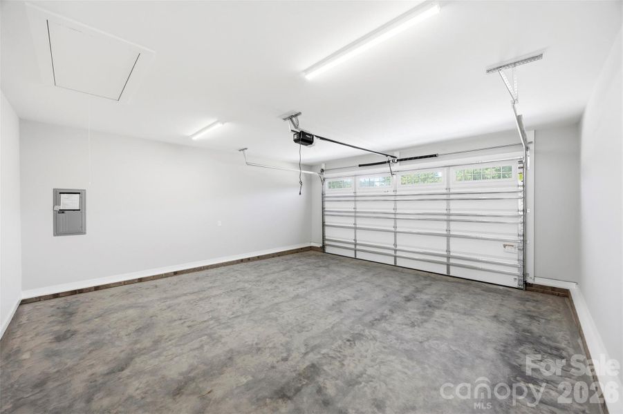 Garage Garage