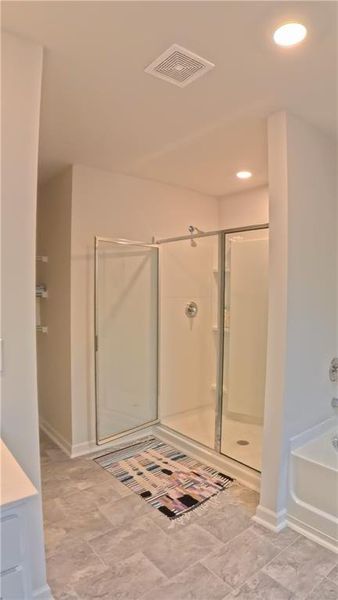 Spacious, unfurnished interior of a new home in , Powder Springs (Image 12).