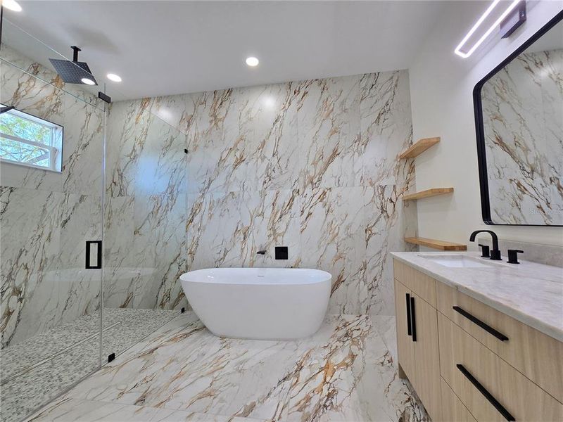 Furnished interior view inside a new home in , Tampa (Image 11).