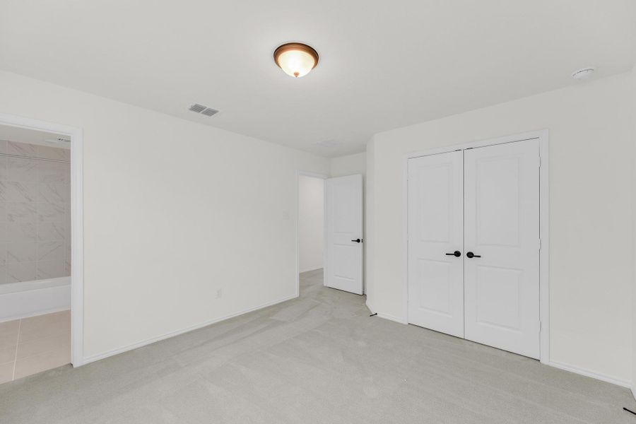 Spacious, unfurnished interior of a new home in Salerno - Classic Collection, Round Rock (Image 22). Spacious, unfurnished interior of a new home in Salerno - Classic Collection, Round Rock (Image 22).