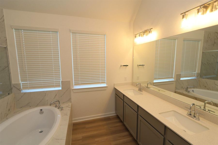Furnished interior view inside a new home in Miller's Pond, Rosenberg (Image 6). Furnished interior view inside a new home in Miller's Pond, Rosenberg (Image 6).