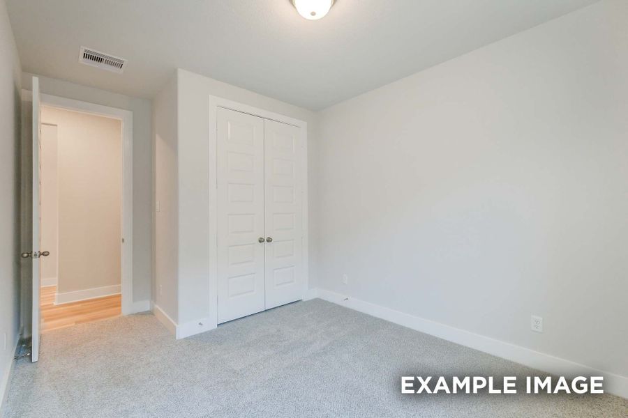 Representative unfurnished interior of a home built from the The Luna by Davidson Homes LLC in Sunterra, Katy (Image 26).