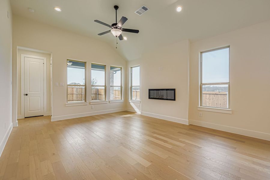 Plan 1471 Representative Photo - Living Room Plan 1471 Representative Photo - Living Room