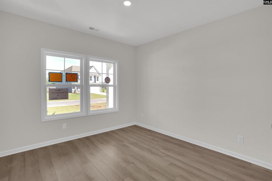 Spacious, unfurnished interior of a new home in Rolling Hills, Prosperity (Image 11).
