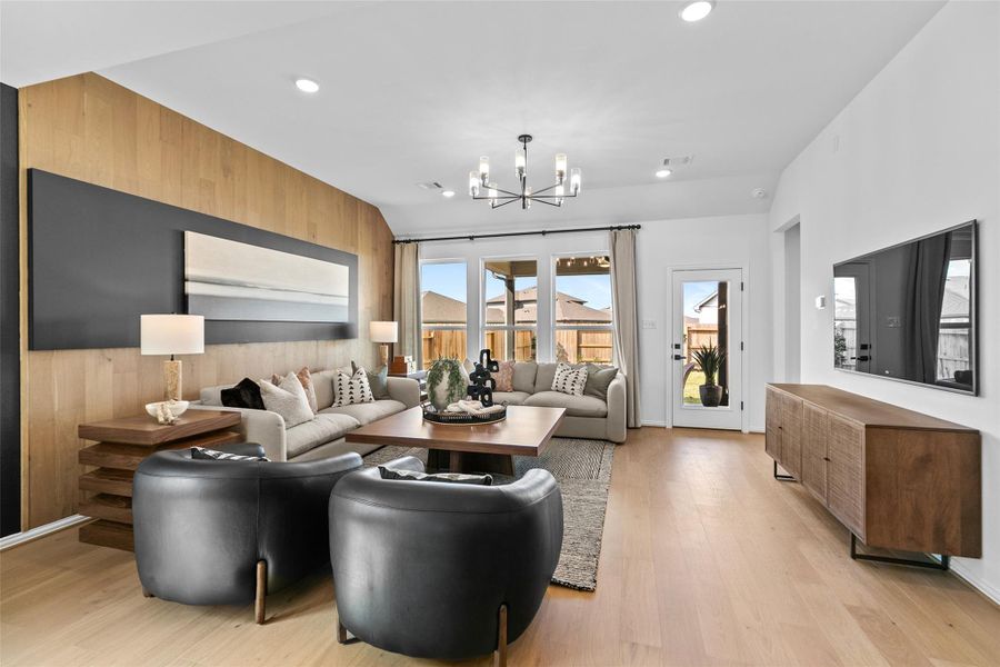 Furnished interior view inside a new home in River Ranch, Dayton (Image 15).