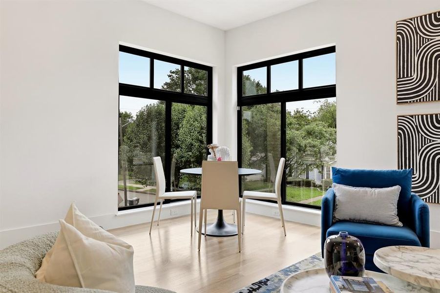 Furnished interior view inside a new home in , Dallas (Image 28).