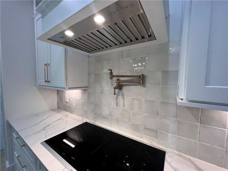 Close-up of interior finishes inside a home in , Jefferson (Image 11).