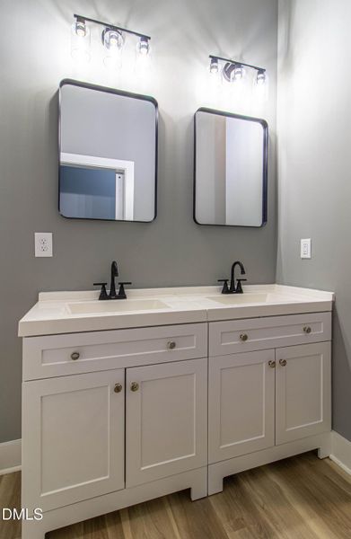 MASTER BATH 1