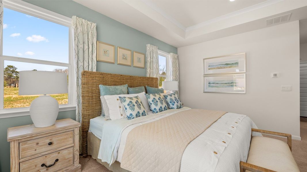 Representative furnished interior of a home built from the Denton by D.R. Horton in Kingston Ranch at Lake Oconee, Buckhead (Image 25).