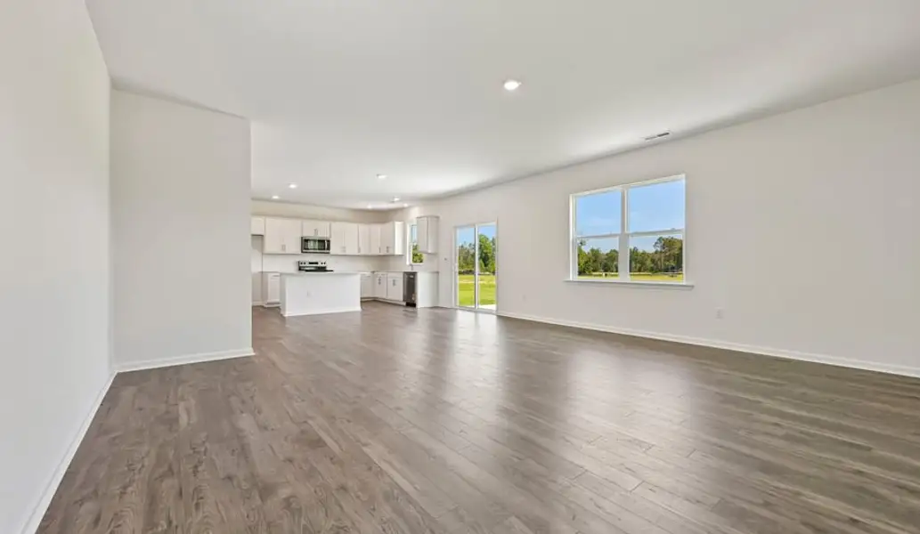 Spacious, unfurnished interior of a new home in Shahbain Reserve, Raeford (Image 14). Spacious, unfurnished interior of a new home in Shahbain Reserve, Raeford (Image 14).