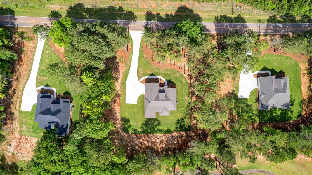 Image 35 of a home in Golfview.