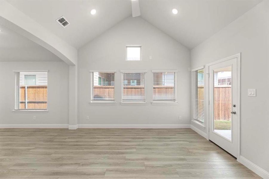 09_232 Town Park, Princeton