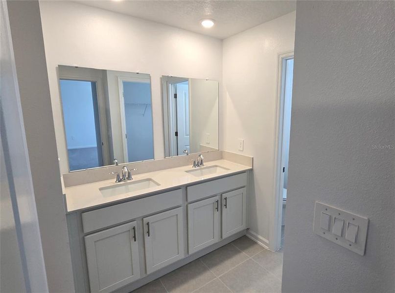 Furnished interior view inside a new home in Westview, Kissimmee (Image 5). Furnished interior view inside a new home in Westview, Kissimmee (Image 5).