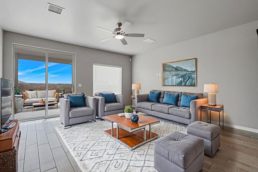 Furnished interior view inside a new home in Emerald Estates, Horizon City (Image 6). Furnished interior view inside a new home in Emerald Estates, Horizon City (Image 6).