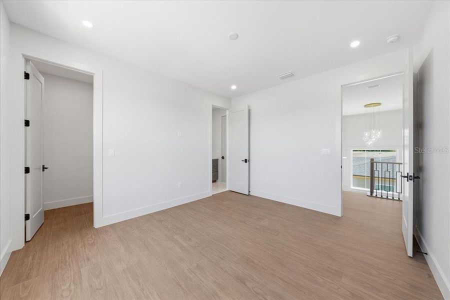 Spacious, unfurnished interior of a new home in , St. Petersburg (Image 56). Spacious, unfurnished interior of a new home in , St. Petersburg (Image 56).