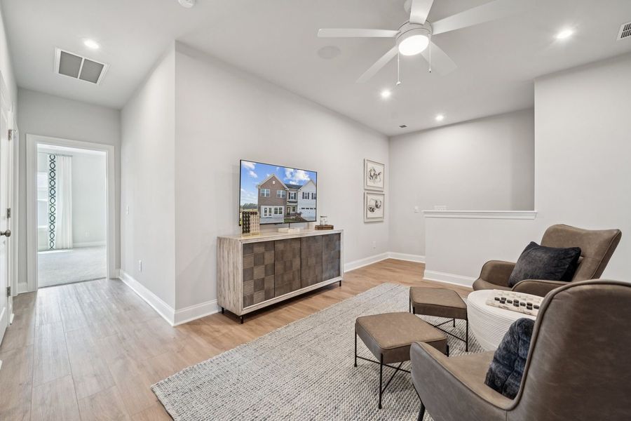 Upper Level Flex Room