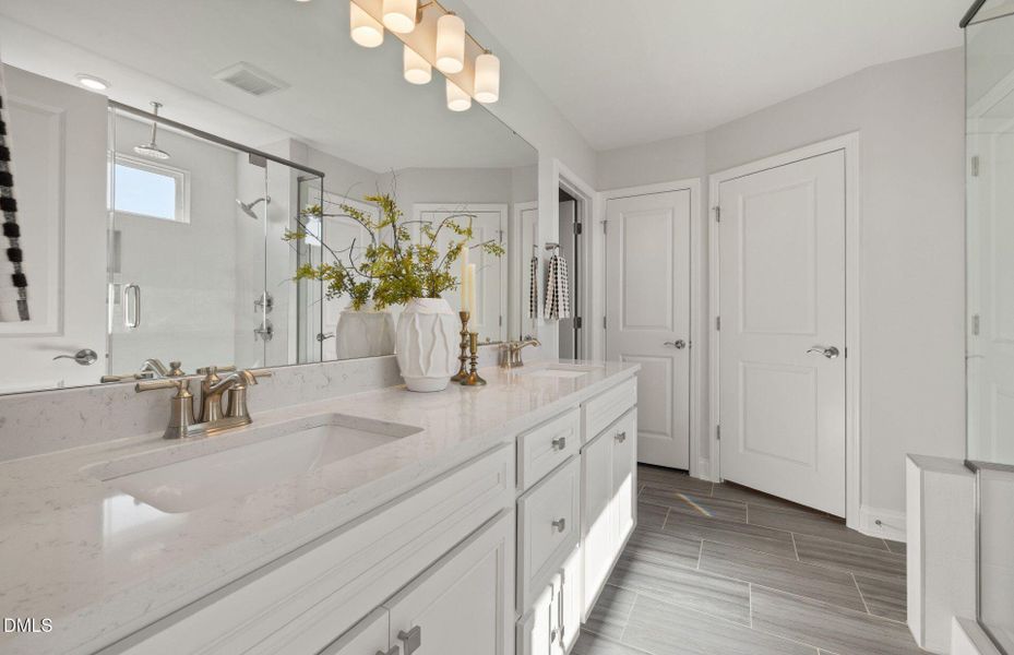 LOT 04 Mercer - 103 W Star Foal Ln (21)