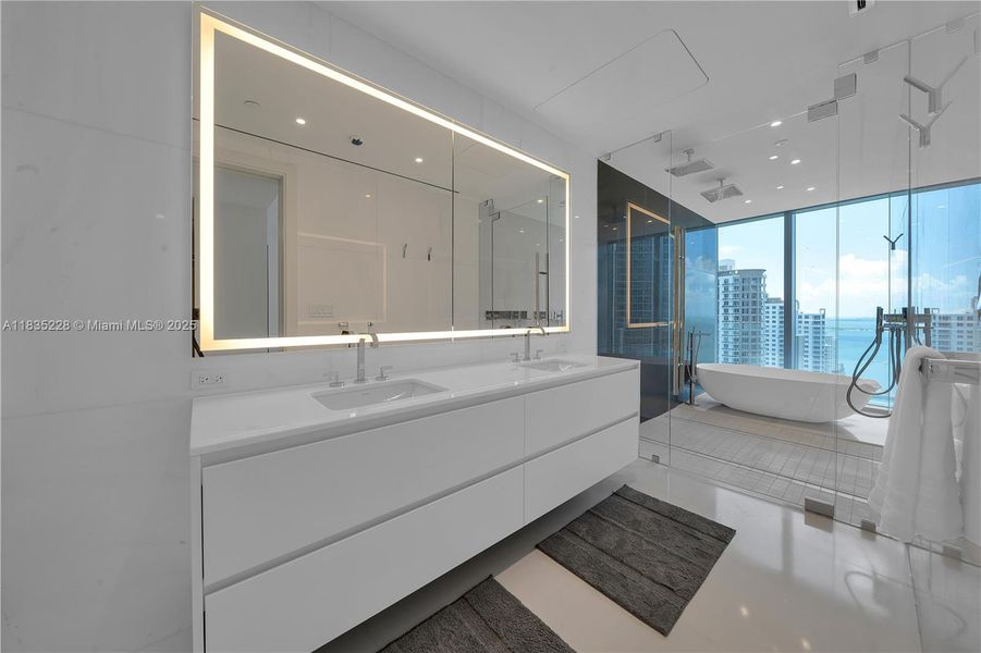 Image 64 of a home in Aston Martin Residences.